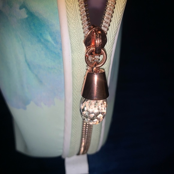 Ted baker London Floral Jewel print makeup bag NEW - Picture 4 of 4